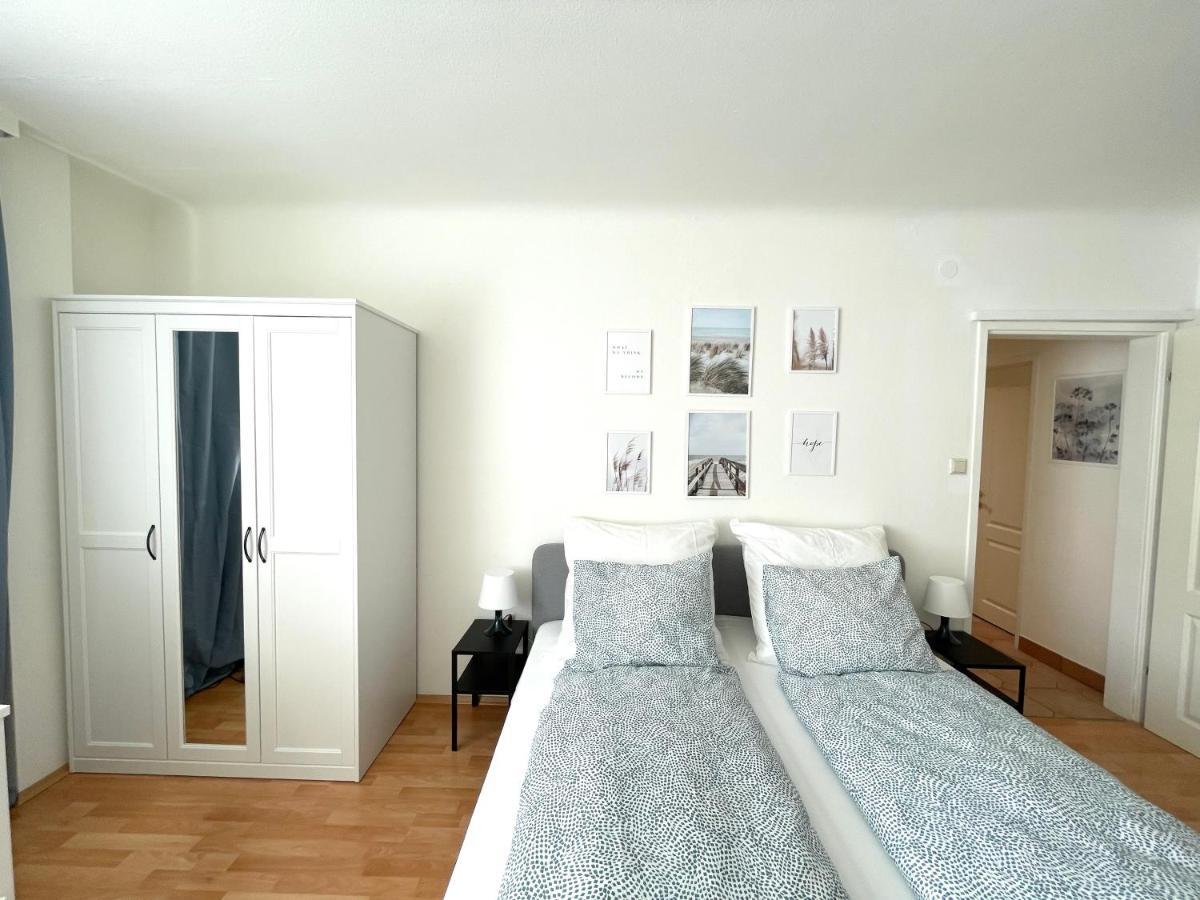 Cosy Apartment Near Schoenbrunn & Meidlinger Market Viena Exterior foto